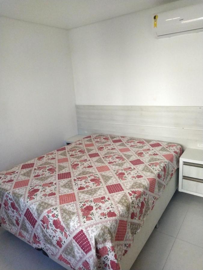 Apto Em Palmas - A 80 Metros Do Mar Governador Celso Ramos Eksteriør bilde